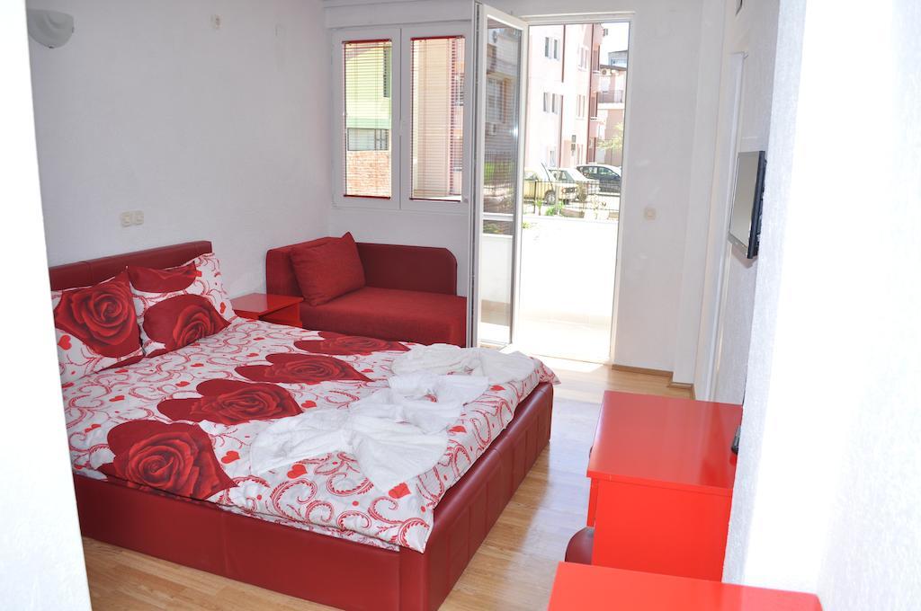 Sadi Apartments أوهغيد الغرفة الصورة