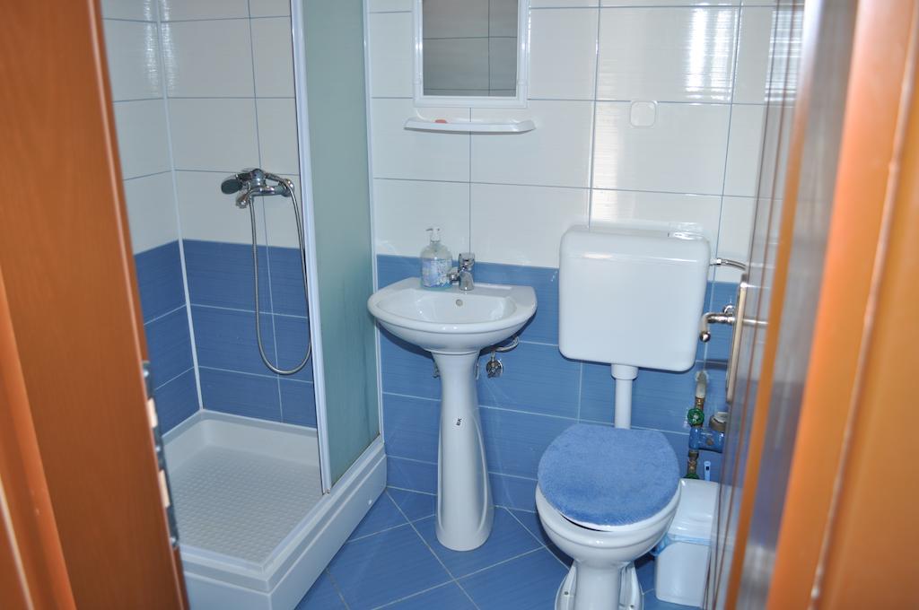 Sadi Apartments أوهغيد الغرفة الصورة